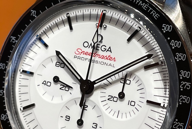 2024年 オメガ スピードマスター ムーンウォッチ 